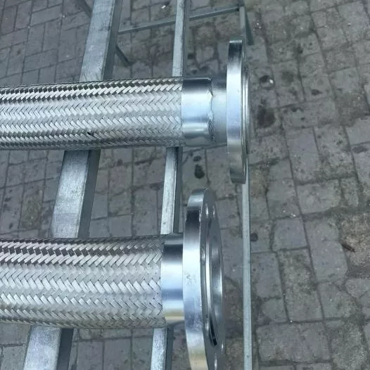 Κυματοειδής εύκαμπτος μεταλλικός σωλήνας